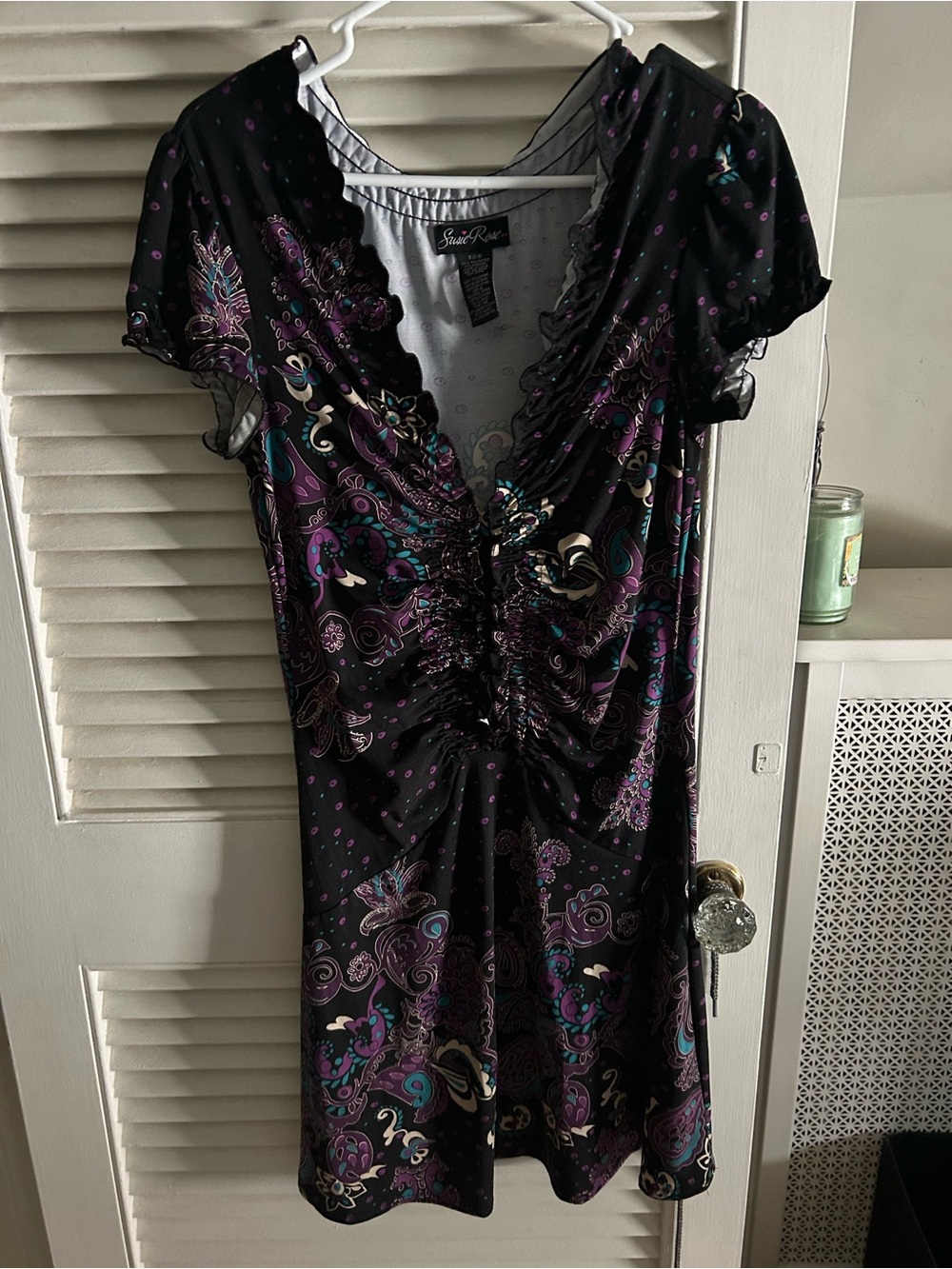 Black Purple Paisley Ruched V-Neck Midi Dress
